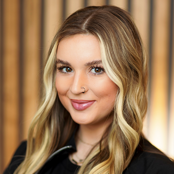 Expanded function dental assistant Kelly